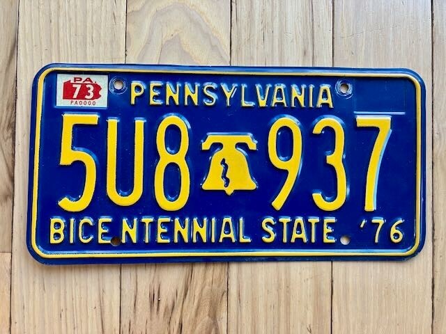 1976 Pennsylvania Liberty Bell Bicentennial License Plate