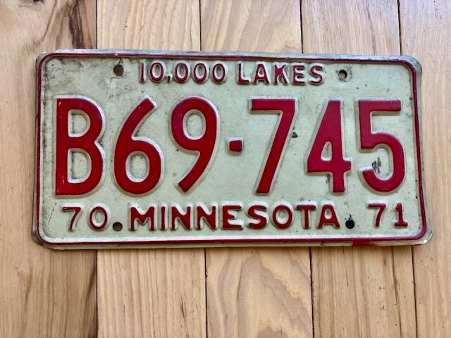 1971 Minnesota License Plate