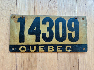 1918 Quebec Fiberboard License Plate