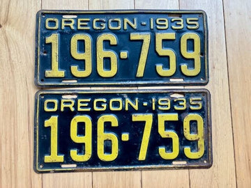 Pair of 1935 Oregon License Plates