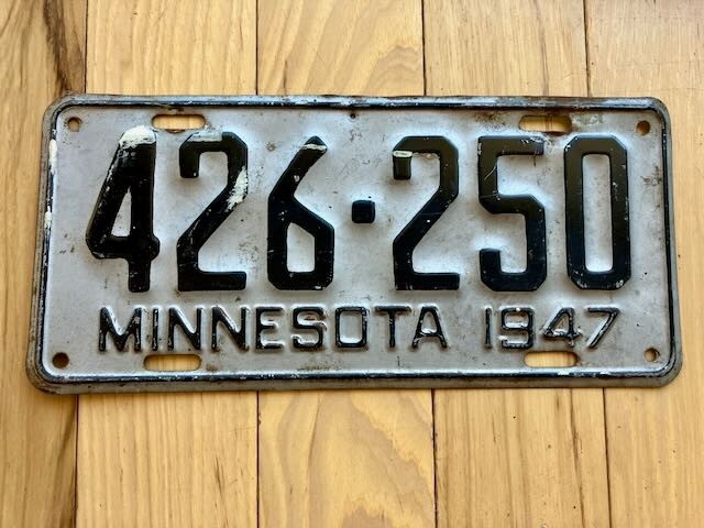 1947 Minnesota License Plate