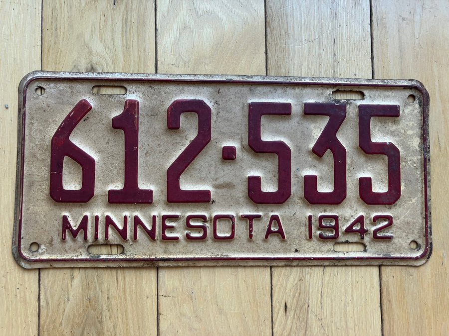 1942 Minnesota License Plate