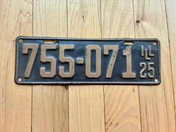 1925 Illinois License Plate