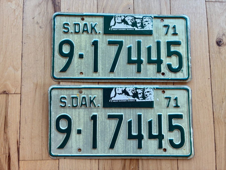 Pair of 1971 South Dakota License Plates
