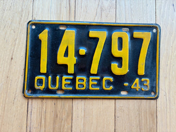 1943 Quebec License Plate