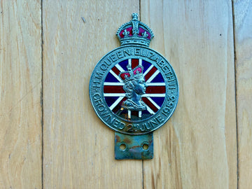 Vintage Queen Elizabeth Crowned 1955 License Plate Topper