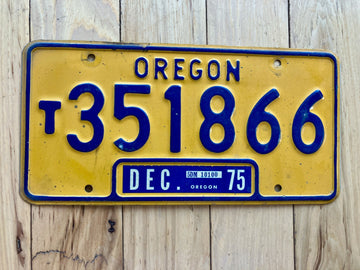 1975 Oregon Truck License Plate