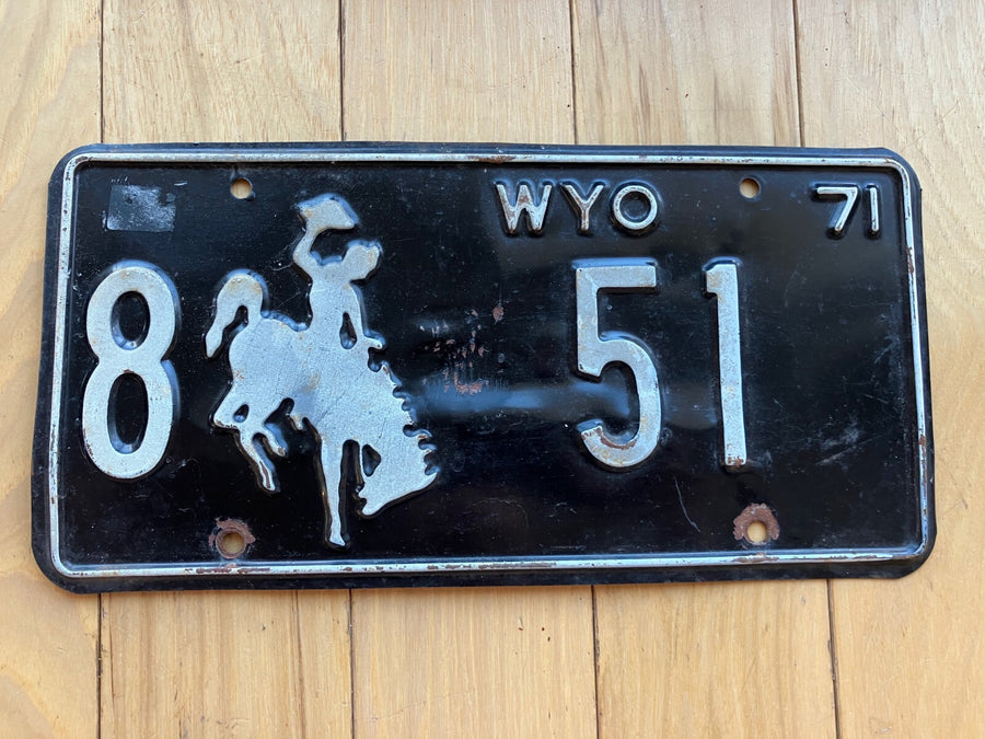 1971 Wyoming License Plate