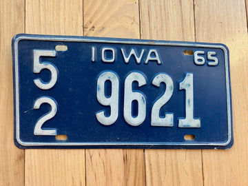 1965 Iowa License Plate