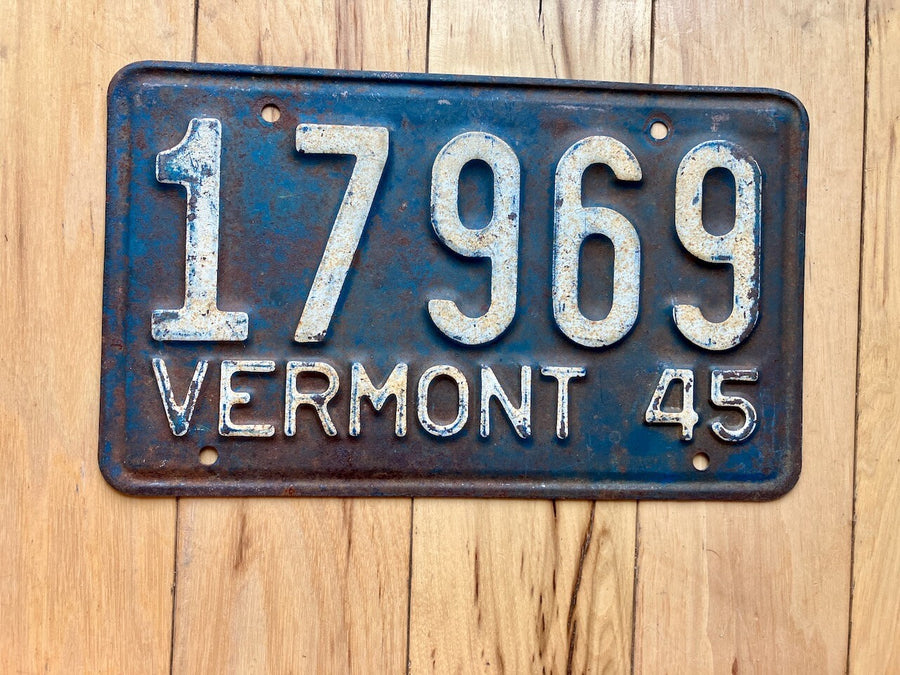1945 Vermont License Plate