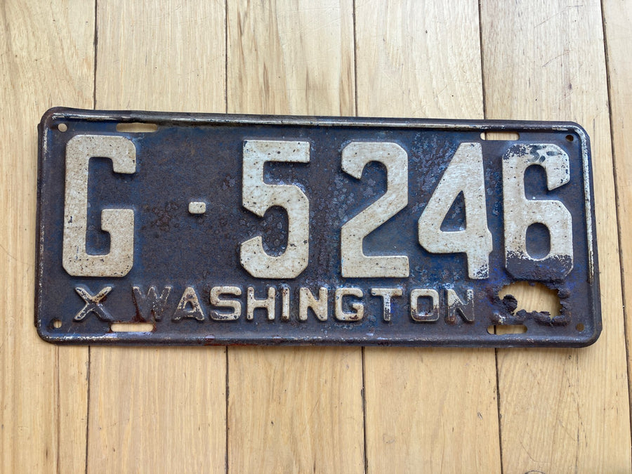1935 Washington State License Plate - Damaged on Bottom Right By Date