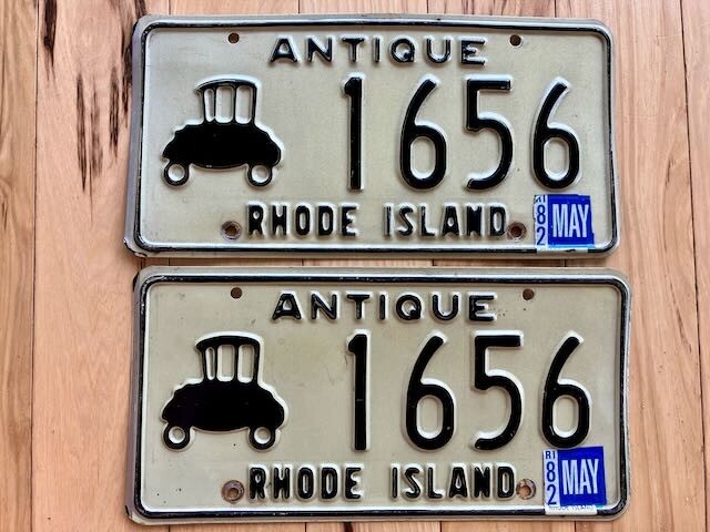 Pair of 1982 Rhode Island Antique License Plates