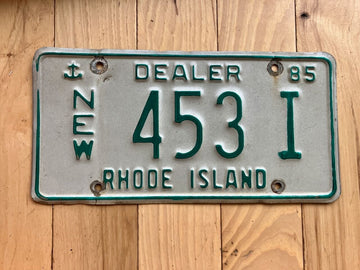 1985 Rhode Island Dealer License Plate
