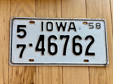 1958 Iowa License Plate