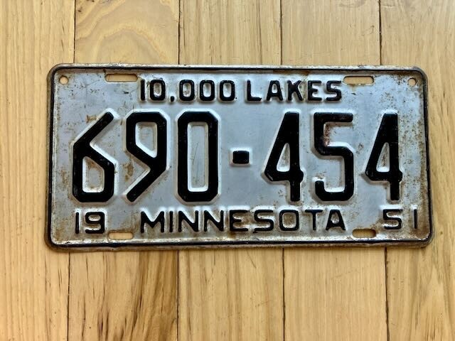 1951 Minnesota License Plate