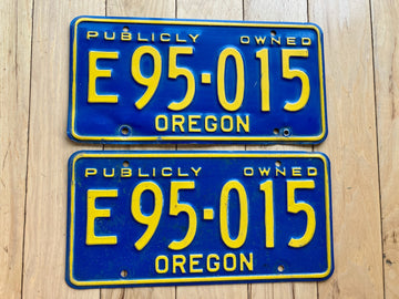 Pair of 1964 Oregon Publicly Owned License Plates