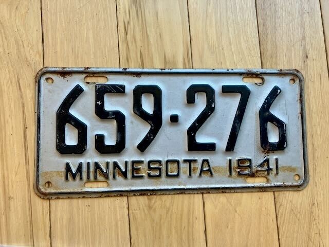 1941 Minnesota License Plate