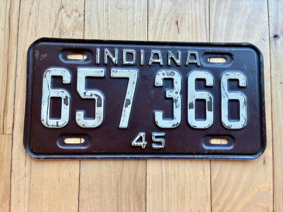 1945 Indiana License Plate