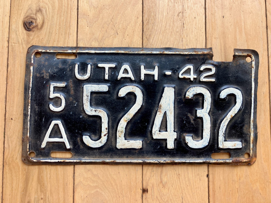 1942 Repainted Utah License Plate