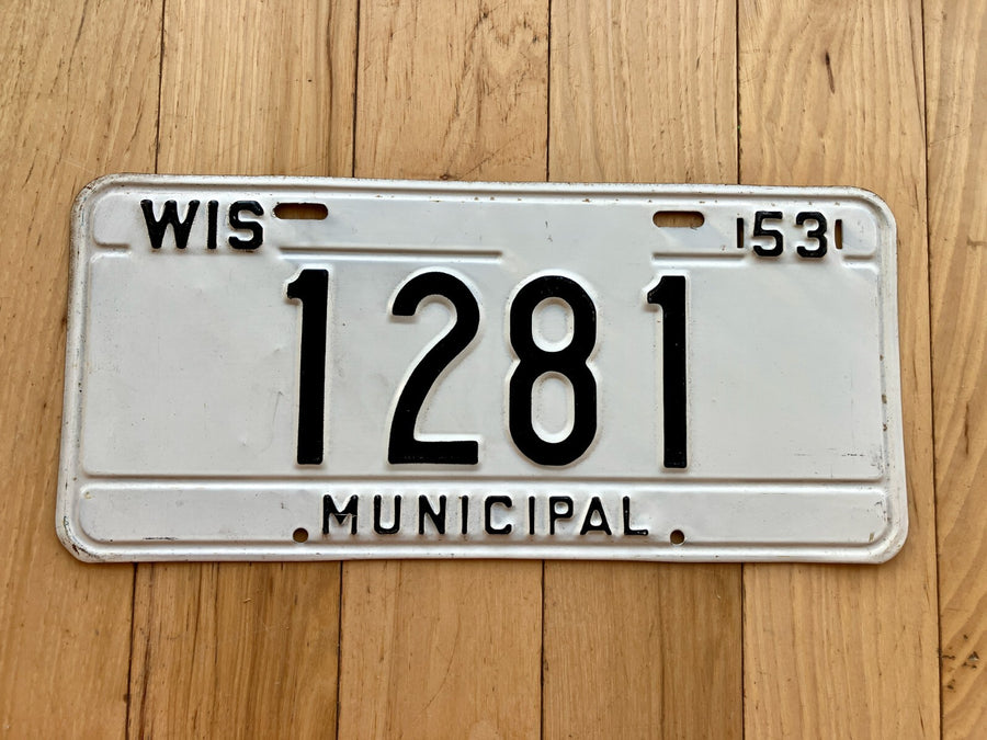 1953 Wisconsin Municipal License Plate
