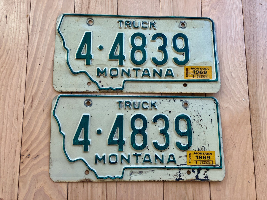 Pair of 1969 Montana Truck License Plates