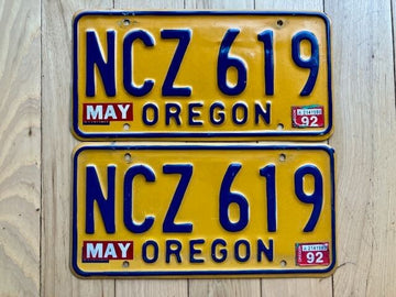 Pair of 1992 Oregon License Plates