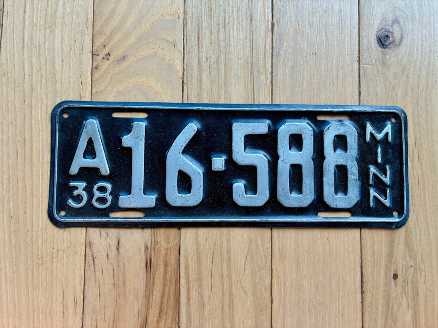 1938 Repainted Minnesota License Plate