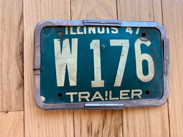 1947 Illinois Trailer License Plate W/Frame