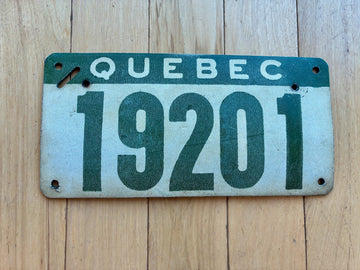1920 Quebec Fiberboard License Plate