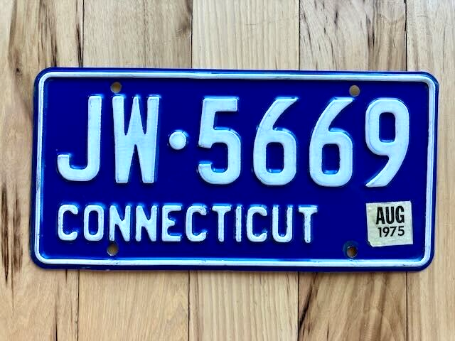 1975 Connecticut License Plate