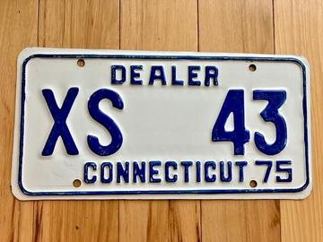 1975 Connecticut Dealer License Plate