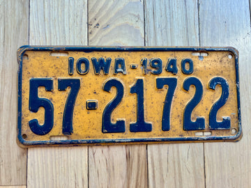 1940 Iowa License Plate