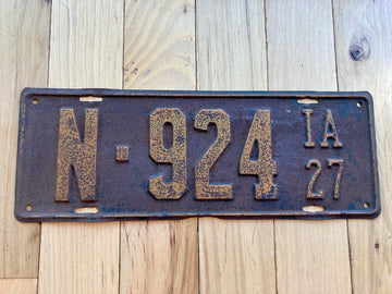 1927 Iowa License Plate