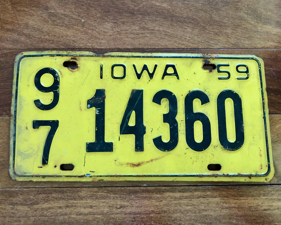 1959 Iowa License Plate