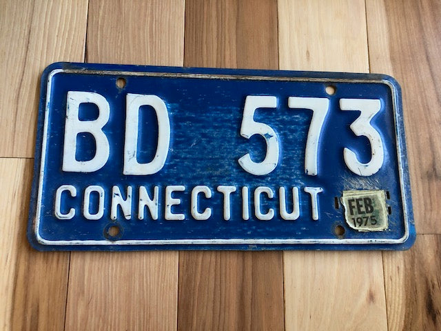 1975 Connecticut License Plate