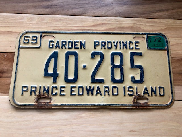1969 Prince Edward Island License Plate