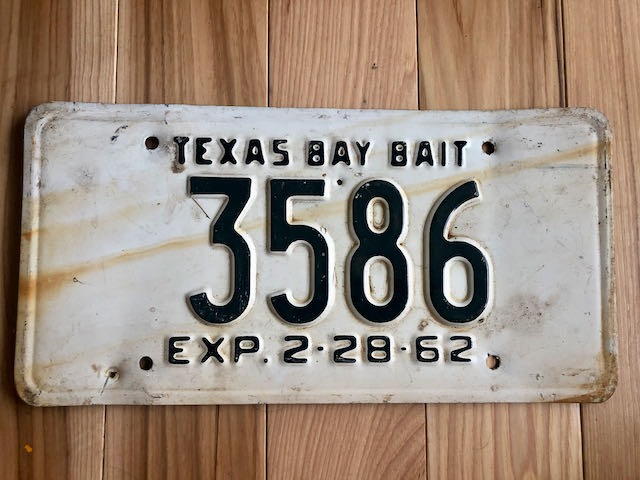 1962 Texas Bay Bait License Plate