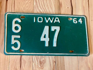 1964 Iowa License Plate - Low Number