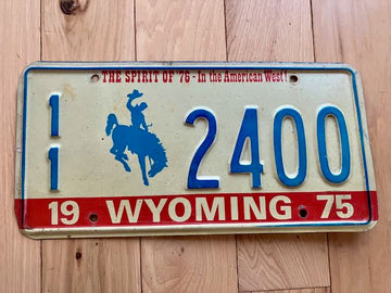 1975 Wyoming License Plate