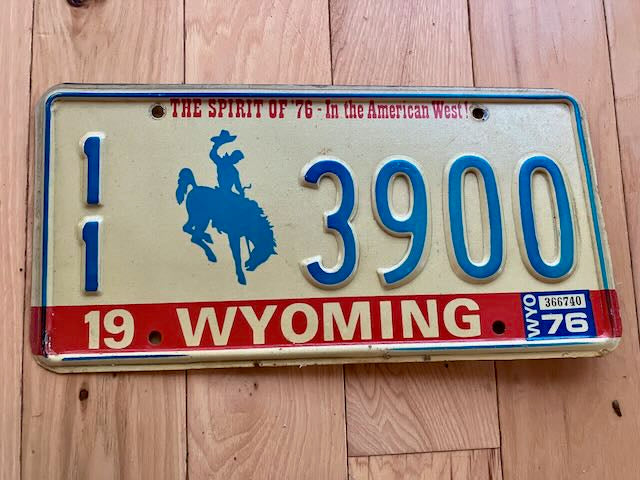 1976 Wyoming License Plate
