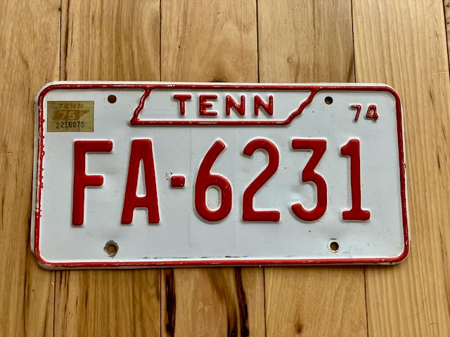 1974/1975 Tennessee License Plate