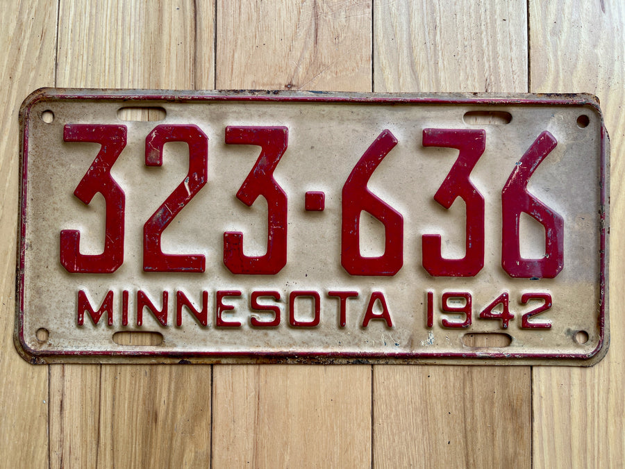 1942 Minnesota License Plate