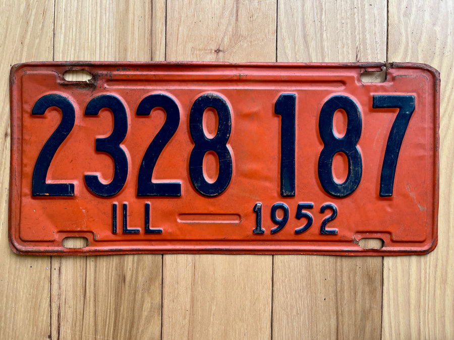 1952 Illinois License Plate
