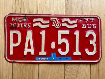 1976/77 Missouri Bicentennial License Plate