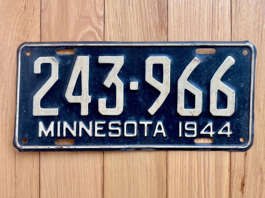 1944 Minnesota License Plate