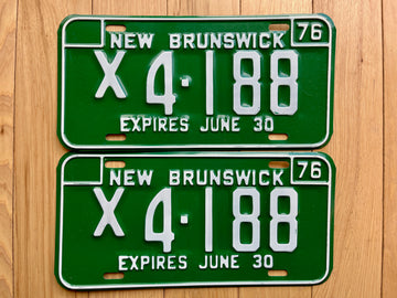 Pair of 1976 New Brunswick License Plates