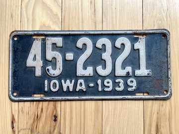 1939 Iowa License Plate