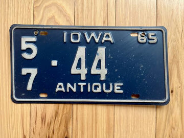 1965 Iowa Antique License Plate