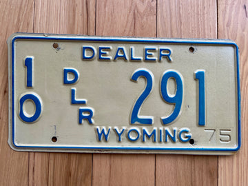 1975 Wyoming Dealer License Plate