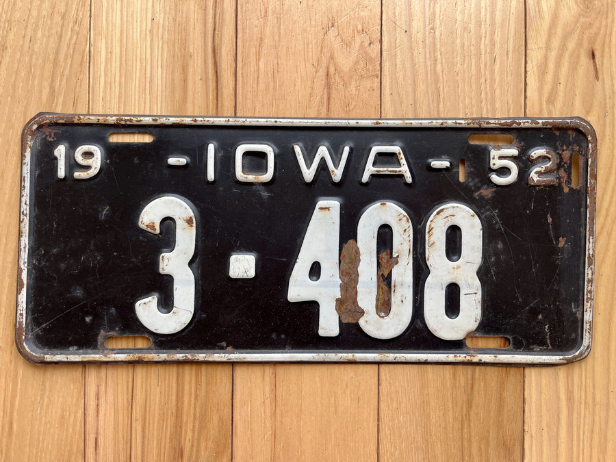 1952 Iowa License Plate